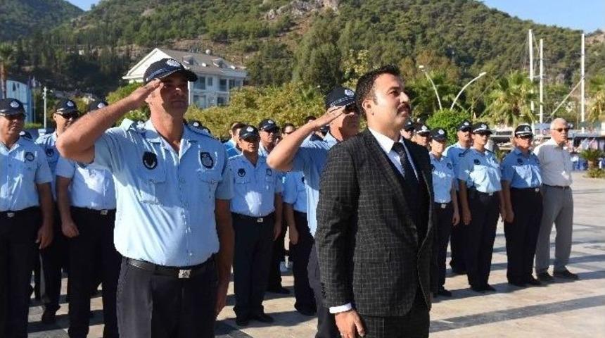 Fethiye Belediyesi Zabıtasından Şehitlere Saygı!