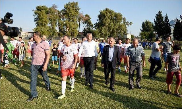 Yıldızlar Futbol Grubu Sezon Açılışını Yaptı