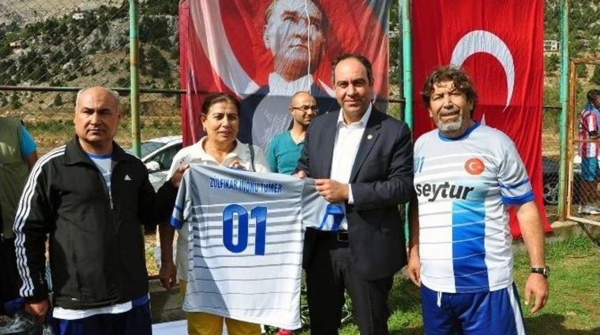 Şampiyonluk Kupası T&uuml;mer&rsquo;den