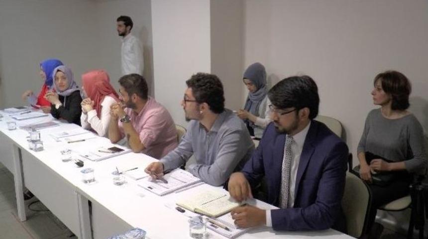 Kadem, G&ouml;&ccedil; Yolundaki Kadınları Araştırdı