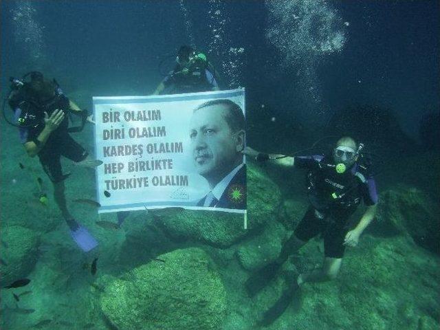 Dalgıçlardan Birlik Mesajı