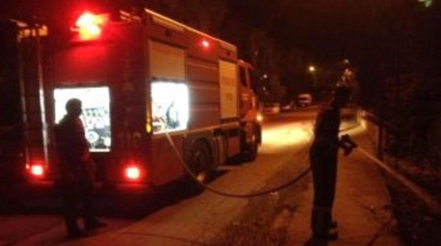 Adıyaman Altınşehir Mahallesi&rsquo;nde Bah&ccedil;e Yangını