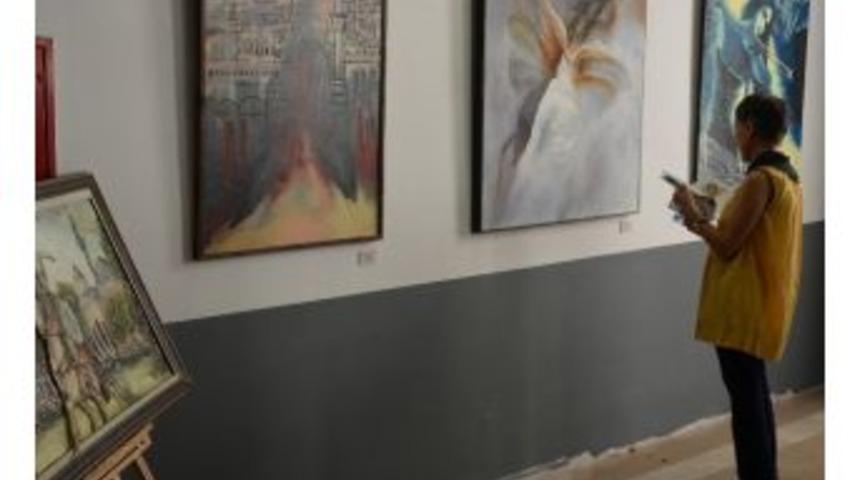 &lsquo;ulu Şehir&rsquo; Tuvale Yansıdı