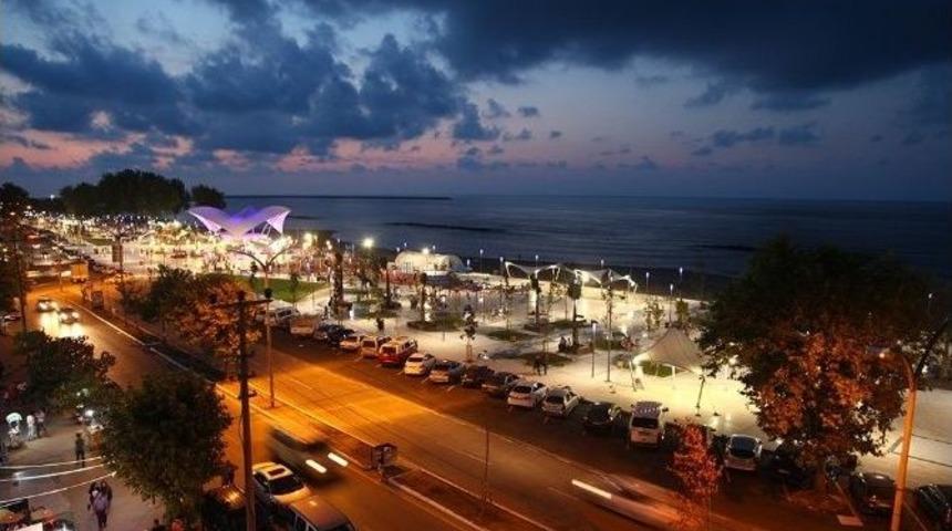 Başkan Zeki To&ccedil;oğlu, &ldquo;karasu Sahili D&uuml;nya Standartlarında&rdquo;