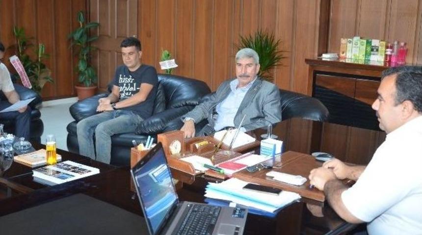 Mehmet Ekinci&rsquo;den Milli Eğitim M&uuml;d&uuml;r&uuml;&rsquo;ne Ziyaret