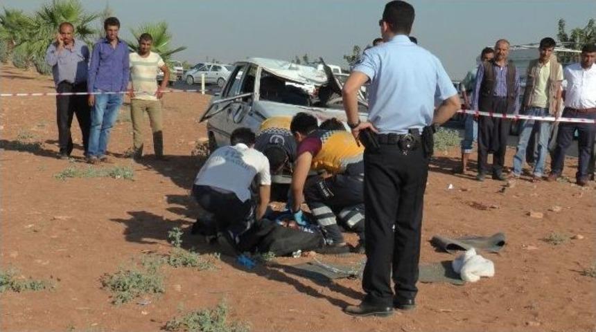 Şanlıurfa&rsquo;da Trafik Kazası: 1 &Ouml;l&uuml;, 4 Yaralı