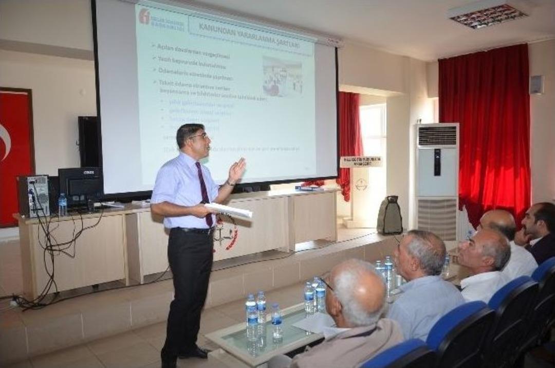 Vergi Dairesi M&uuml;d&uuml;rleri Bor&ccedil; Yapılandırması Hakkında Bilgi Verdi