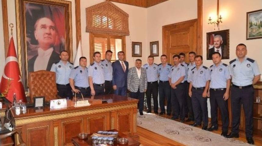 Zabıtalardan Başkan Yağcı&rsquo;ya Ziyaret