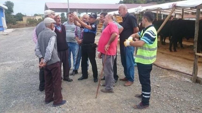 Polisten Kurban Pazarında &rsquo;sahte Para&rsquo; Eğitimi