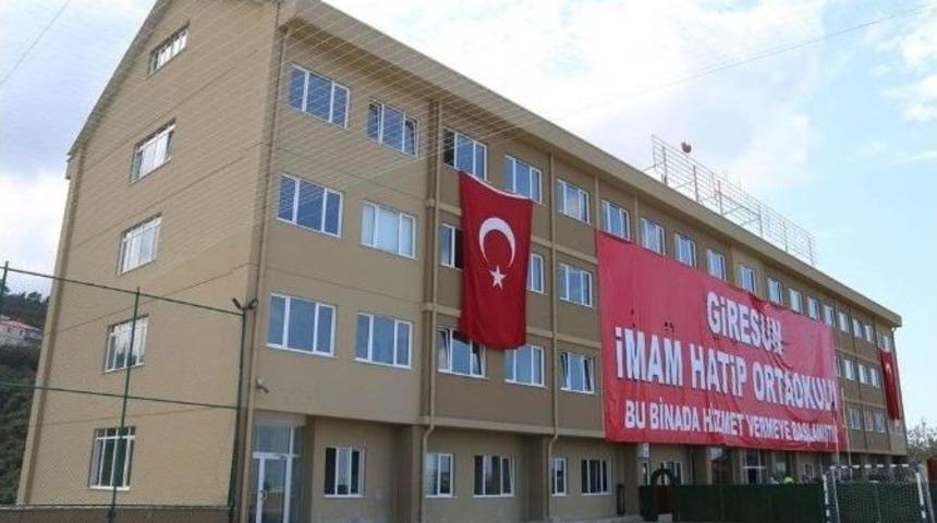 Giresun&rsquo;da Fet&ouml;&rsquo;den Kapatılan &Ouml;zel Okul&rsquo;a &ldquo;15 Temmuz Şehitler İmam Hatip Ortaokulu&rdquo; İsmi Verildi.