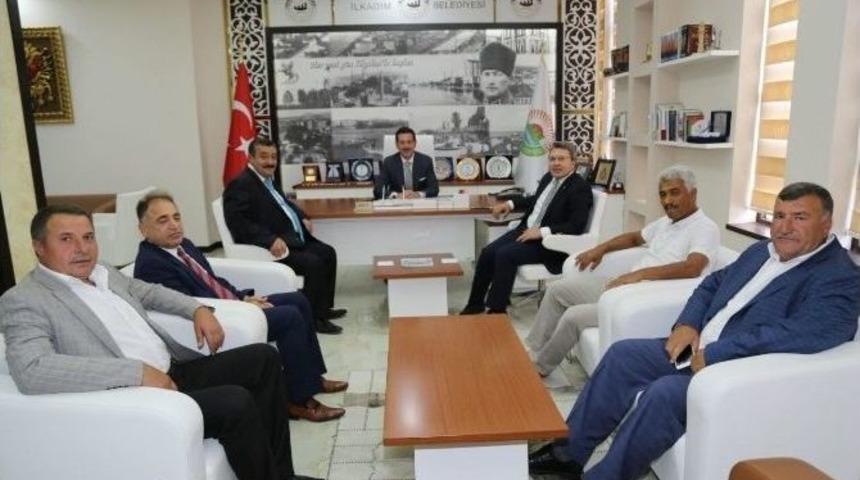 Feramuz &Uuml;st&uuml;n&rsquo;den Başkan Tok&rsquo;a Ziyaret