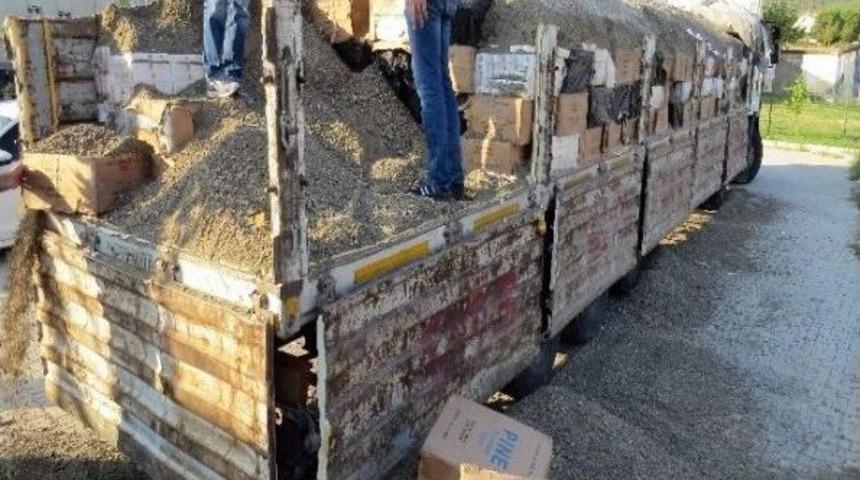 Denizli&rsquo;de 450 Bin Paket Ka&ccedil;ak Sigara Ele Ge&ccedil;irildi
