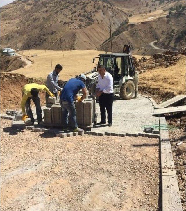 Hasköy’de Köy İçi Parke Taşı Ve Asfalt Çalışması