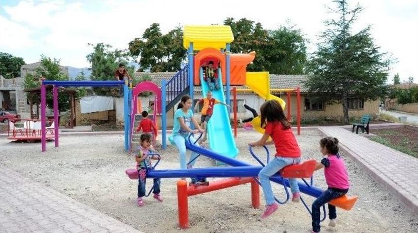 B&uuml;y&uuml;kşehir&rsquo;den 2 Yılda 700 Mahalle Parkı