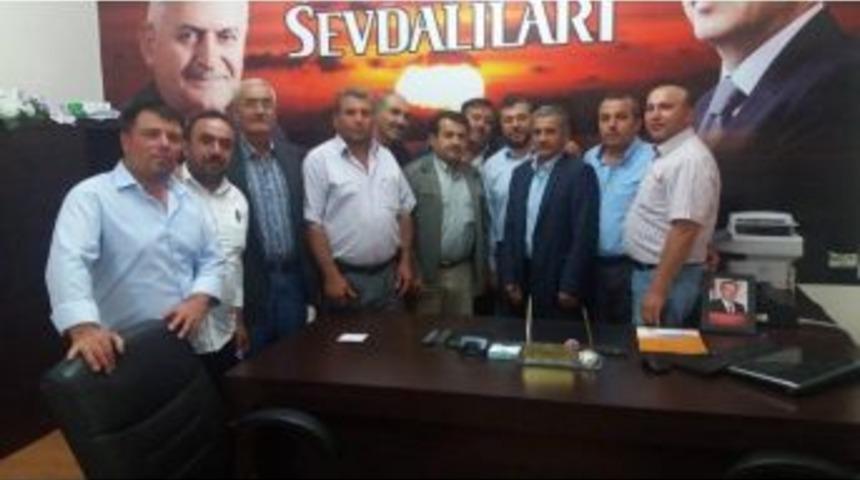 İl Genel Meclis Başkanı &Ouml;zg&uuml;n K&ouml;y Muhtarları İle Bir Araya Geldi