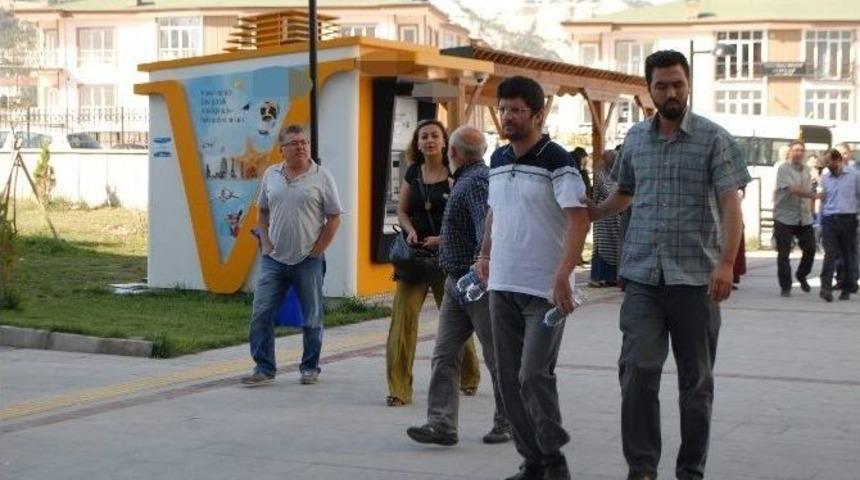 Burdur&rsquo;da Fet&ouml; Soruşturması: 9 Ş&uuml;pheli Adliyede