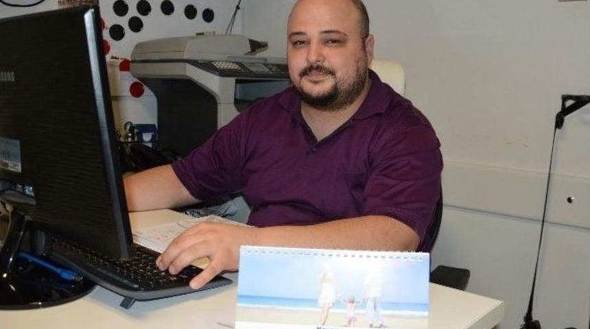 B&uuml;y&uuml;klerin Eli Artık Kumsalda &Ouml;p&uuml;yorlar