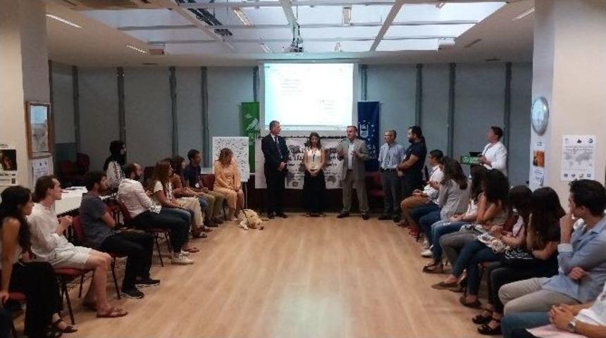 Bursalı Gen&ccedil;lere İnsan Hakları Eğitimi