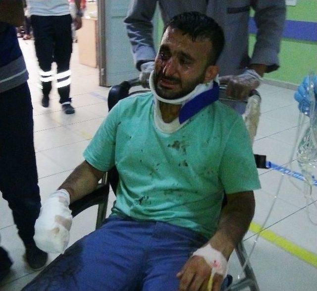 Aksaray’da Otomobil Tır’a Arkadan Çarptı: 5 Yaralı