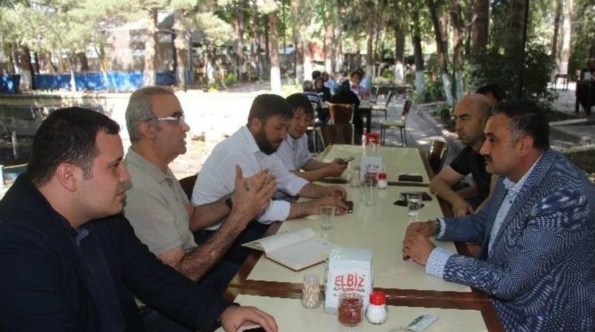 Başkan Cabbar Basın Mensuplarıyla İstişare Etti