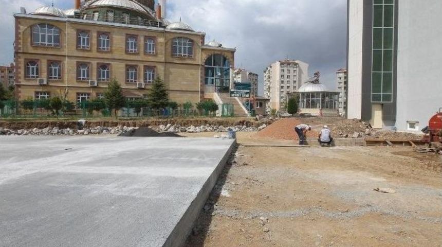 Gebze&rsquo;de &Ccedil;evre D&uuml;zenleme &Ccedil;alışmaları S&uuml;r&uuml;yor