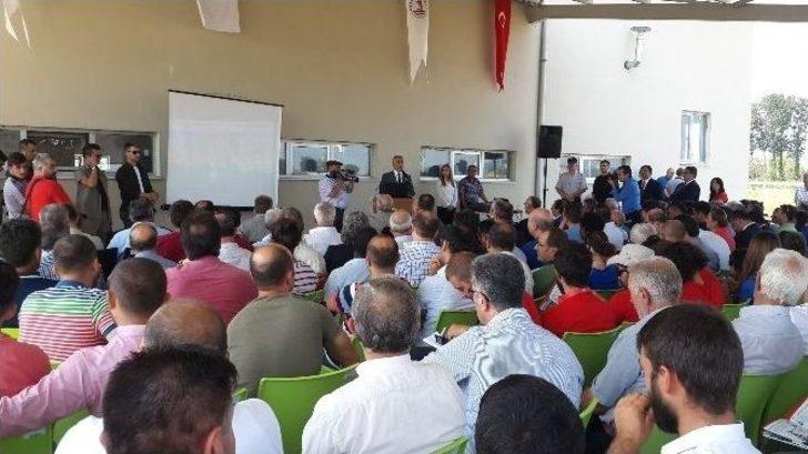 Bafra’da ’omü Çiftçi Günü’ Düzenledi G3