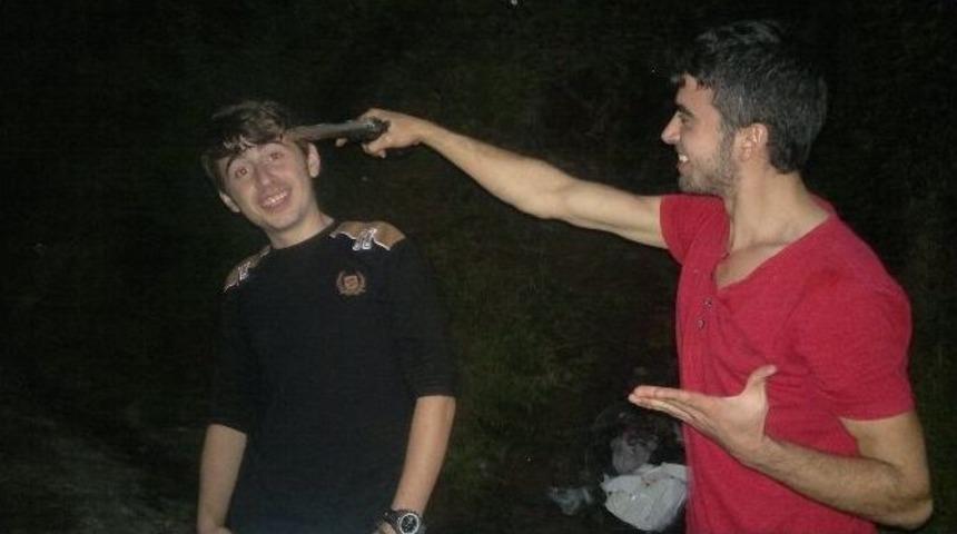 20 Yaşındaki Gen&ccedil; Pompalı T&uuml;fekle İntihar Etti