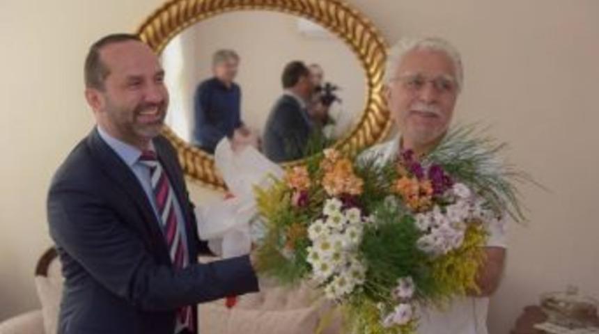 Başkandan Gazeteciye Ziyaret