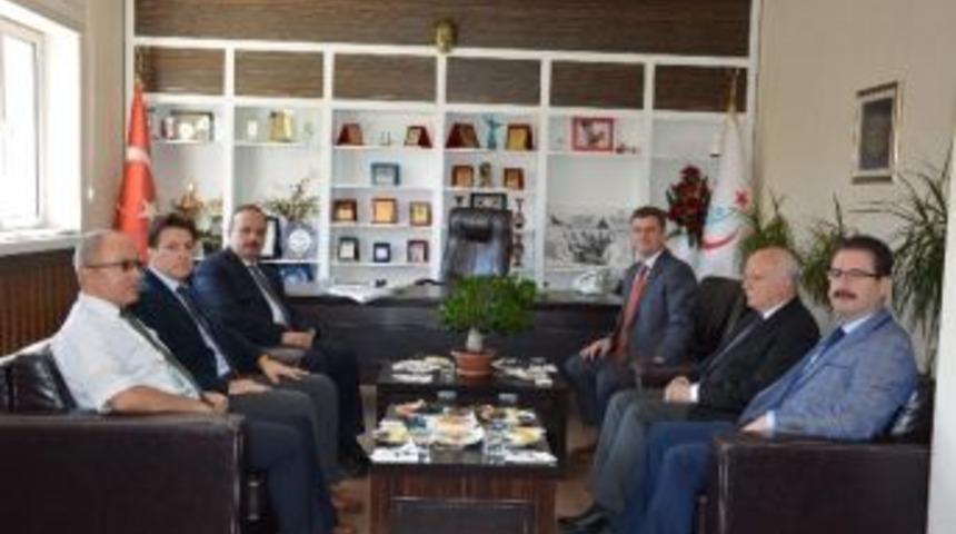 Vali Canbolat&rsquo;tan İl Sağlık M&uuml;d&uuml;rl&uuml;ğ&uuml;&rsquo;ne Ziyaret