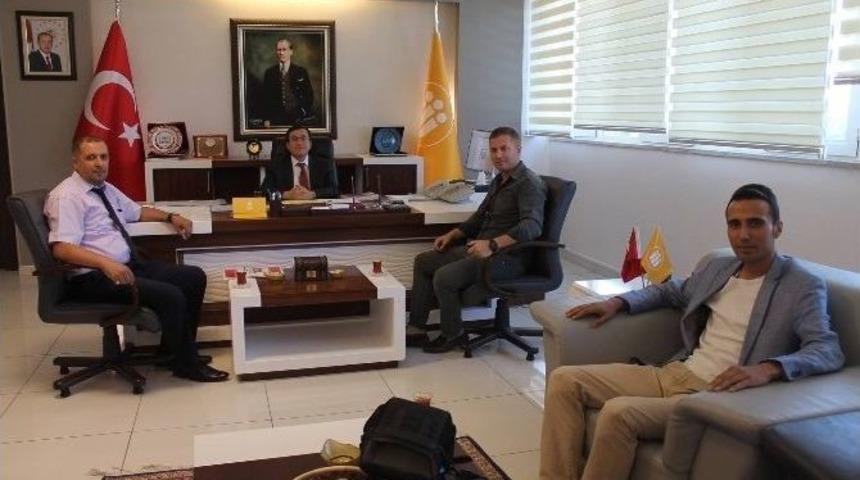 Asgd&rsquo;den Rekt&ouml;r Kızılay&rsquo;a &rsquo;hayırlı Olsun&rsquo; Ziyareti