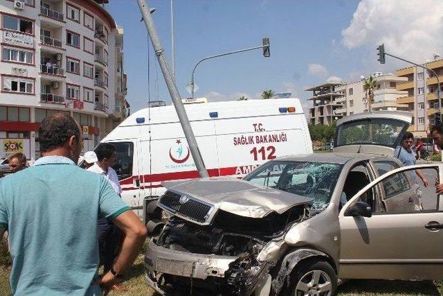 Gazipaşa’da Trafik Kazası: 1 Yaralı