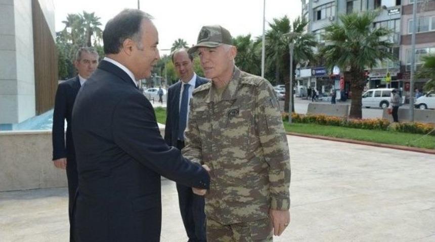 Ege Ordu Komutanı Orgeneral Recep&rsquo;ten Vali Altıparmak&rsquo;a Ziyaret