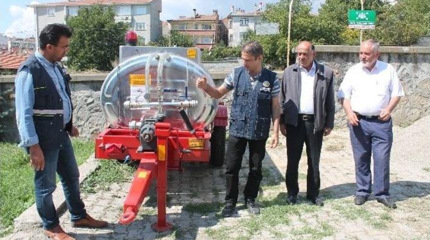 Tosya Orman İşletme M&uuml;d&uuml;rl&uuml;ğ&uuml; K&ouml;ylere Yangın Tankeri Veriyor