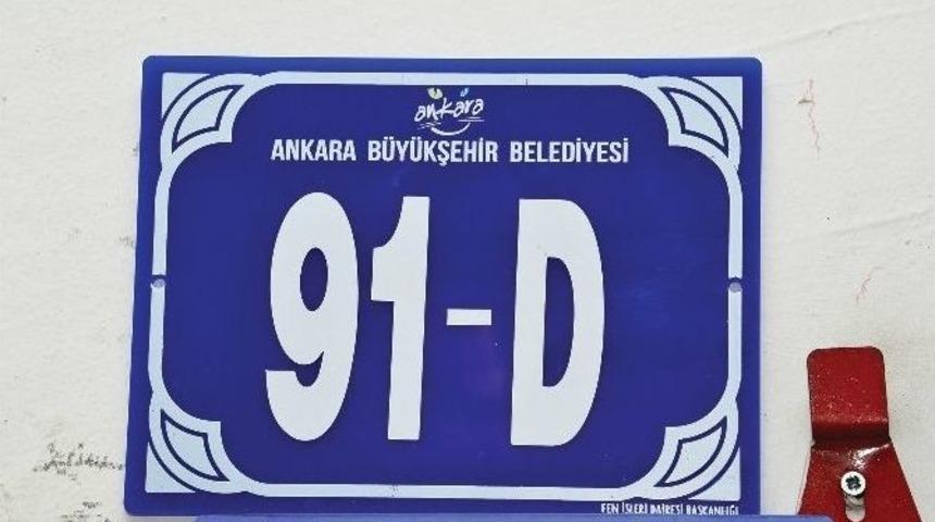 Başkent&rsquo;te Binalara Ankara Kedisi Logolu Kapı Numarası