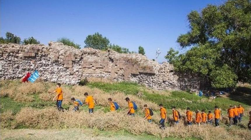 Ahlat&rsquo;ta A&ccedil;ılan İzcilik Kursu Devam Ediyor
