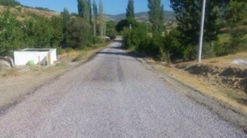 G&ouml;rdes&rsquo;in Mahalle Yolları Asfaltlanıyor