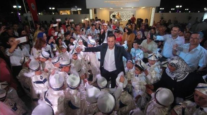 Erkekliğe İlk Adımı Attılar