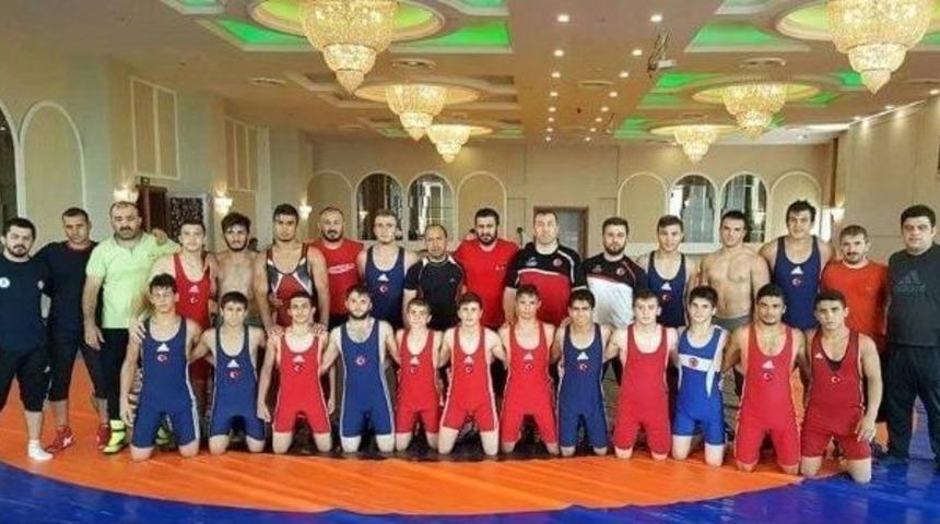 Minderin Yıldızları D&uuml;nya Arenasına &Ccedil;ıkıyor