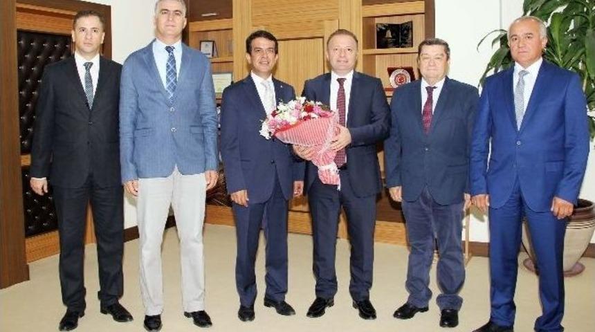 Atb Y&ouml;netiminden Rekt&ouml;r &Uuml;nal&rsquo;a Ziyaret