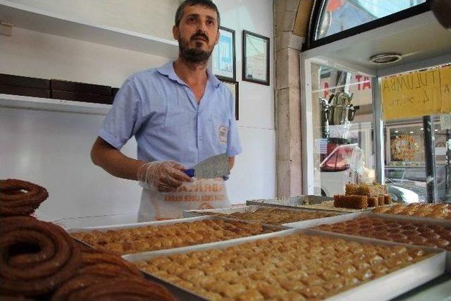 Tatlıcıda Kurban Bayramı Bereketi