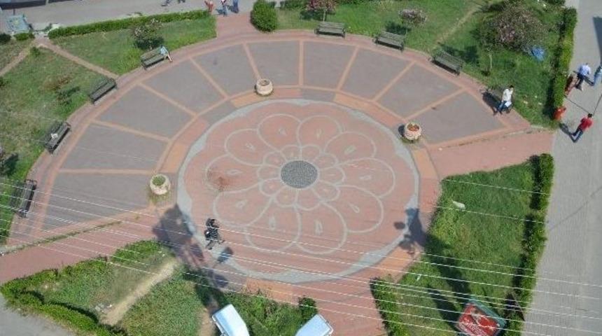 Alaplı Belediyesi Havuz Ve Parkları Bayrama Hazırlıyor