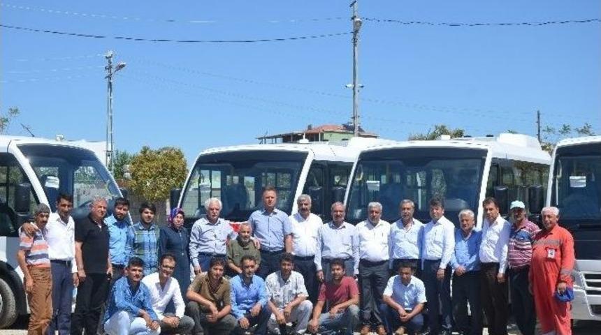 Kahta Belediyesi Satın Alınan Araçları Halka Tanıttı