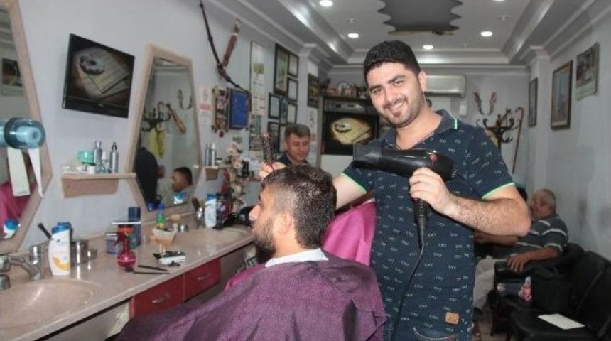 Samsun&rsquo;da Berberler Pazar G&uuml;n&uuml; Mesai Yapacak