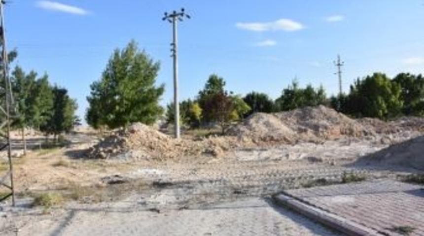 Eskil Belediyesi Park Yapım &Ccedil;alışmalarına Başladı