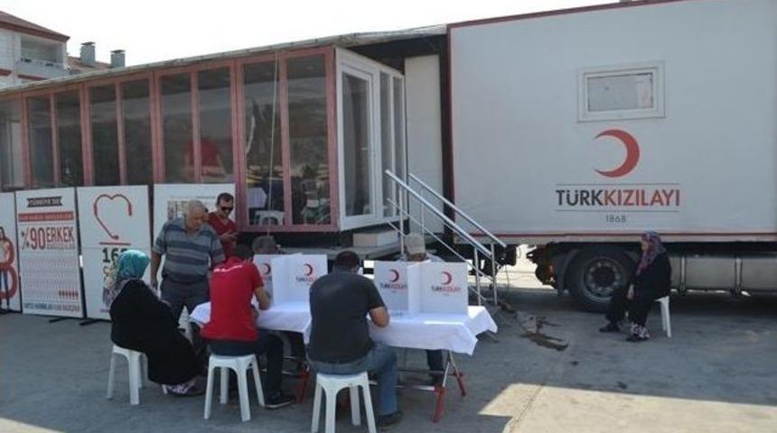 Kan Bağışına Yoğun İlgi