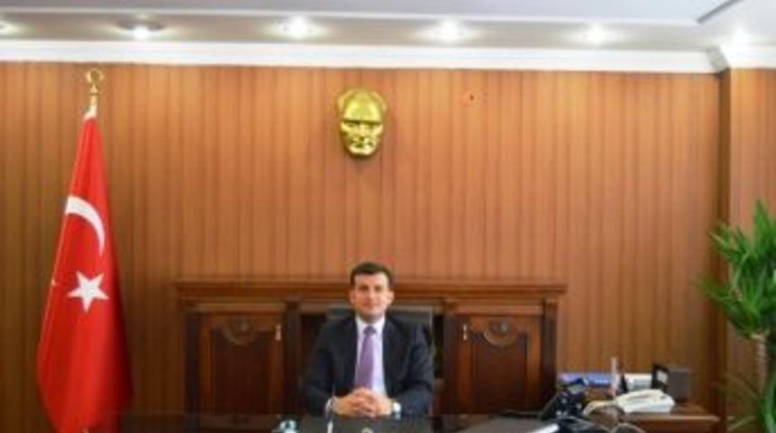 Bayram &Ouml;ncesi Dar Gelirli Ailelere Yardım Yapıldı