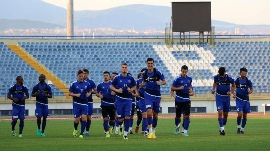 Karab&uuml;kspor, Beşiktaş Hazırlıklarını S&uuml;rd&uuml;r&uuml;yor