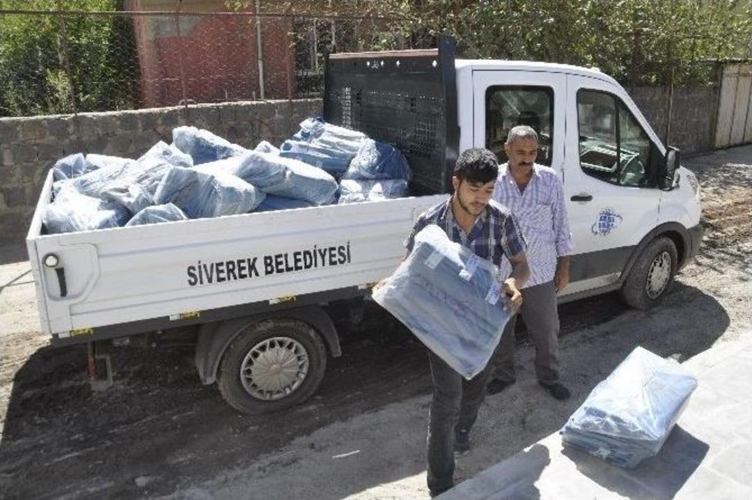 Siverek&rsquo;te Kurban Atıkları İ&ccedil;in 50 Bin Poşet Dağıtıldı