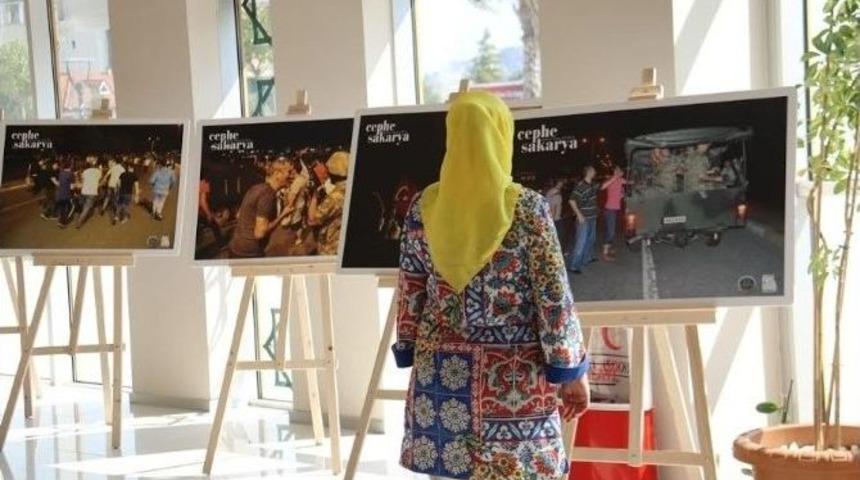 Serdivan&rsquo;da 15 Temmuz Fotoğraf Sergisi A&ccedil;ıldı