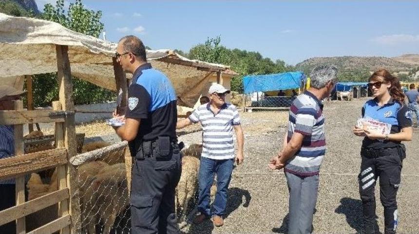 Hayvan Pazarında Polislerden Sahte Para Uyarısı